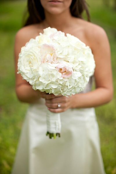 Bridal Bouquets - White (Quotes Required for this Item)